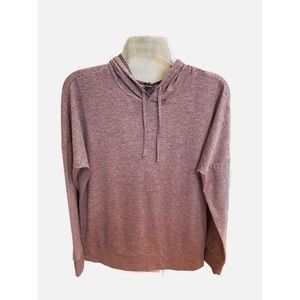 Skechers Women’s Pullover Light Weight Hoodie. Size Medium. NWOT!